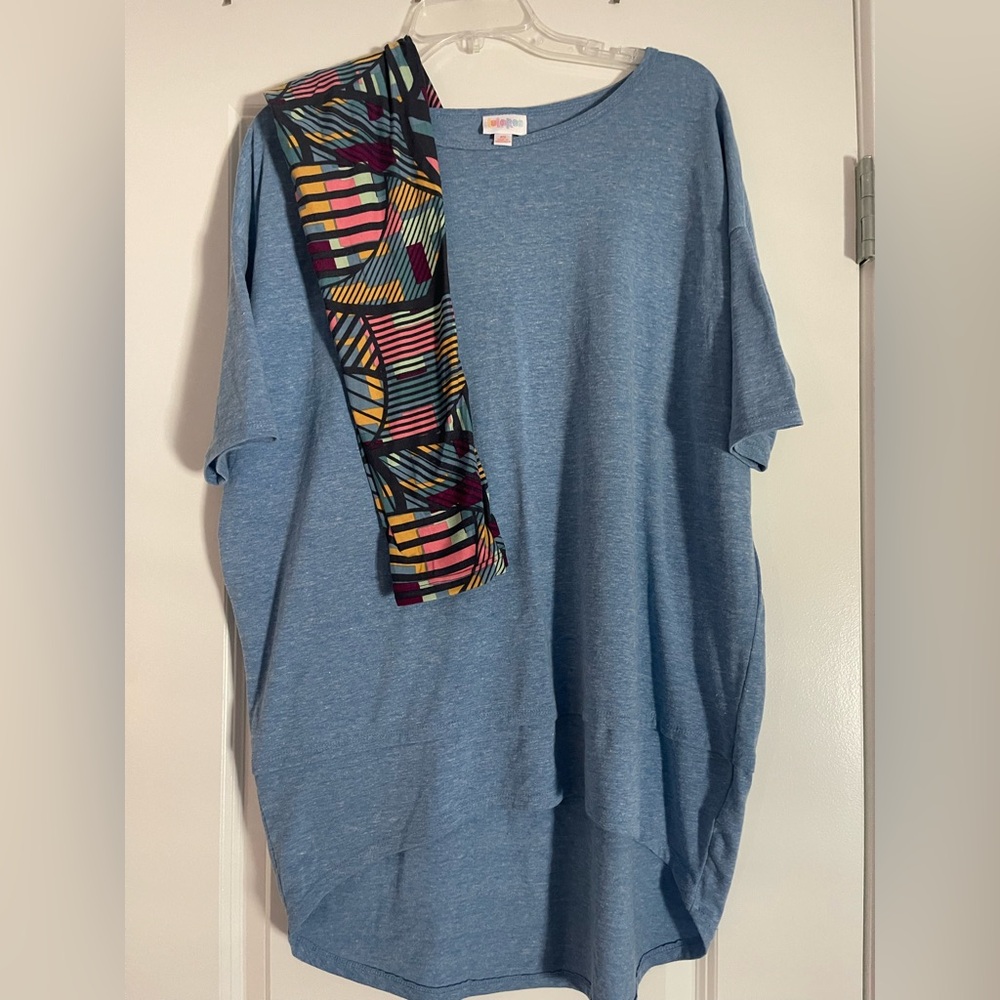 Like New set of 2 LuLaRoe Heathered Sky Blue Tunic w/ matching leggings